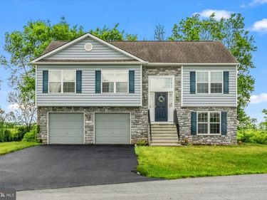 15680 WEDGEWOOD DRIVE, GREENCASTLE, PA 17225