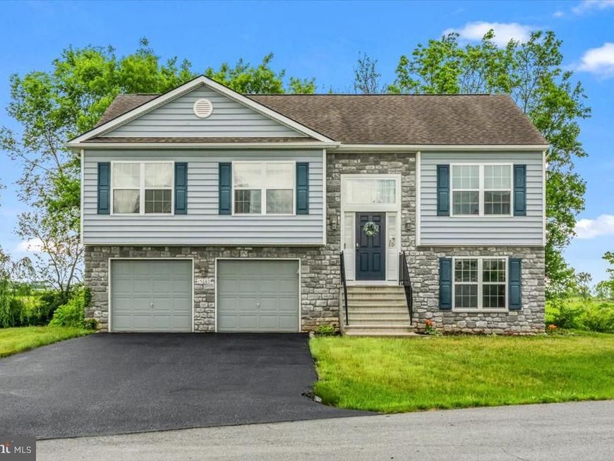 15680 Wedgewood Drive, Greencastle, PA 17225 Main Photo