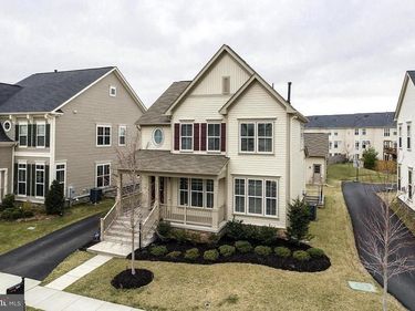 23417 GARDENWALK DRIVE, ASHBURN, VA 20148