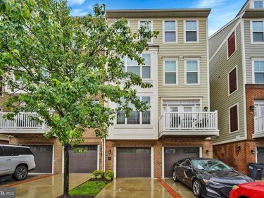 25218 BRIARGATE TERRACE, CHANTILLY, VA 20152