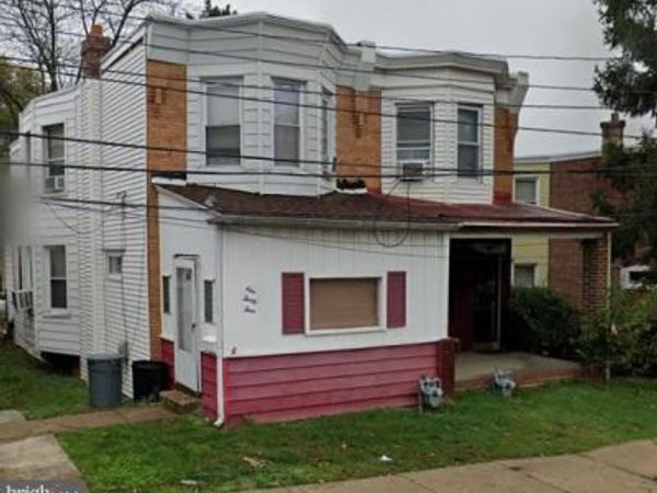 134 CHESTER PIKE, DARBY, PA 19023