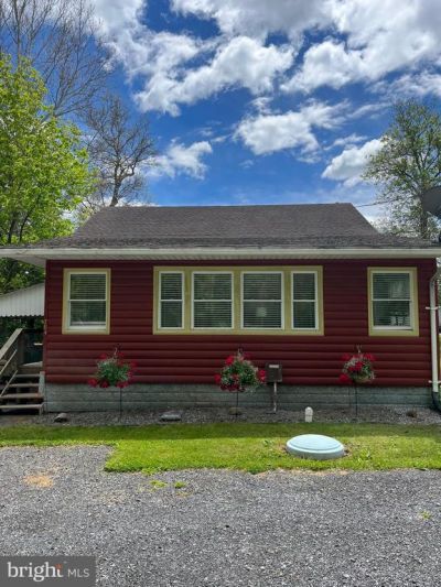 784 SIDDONSBURG ROAD , LEWISBERRY, PA 17339