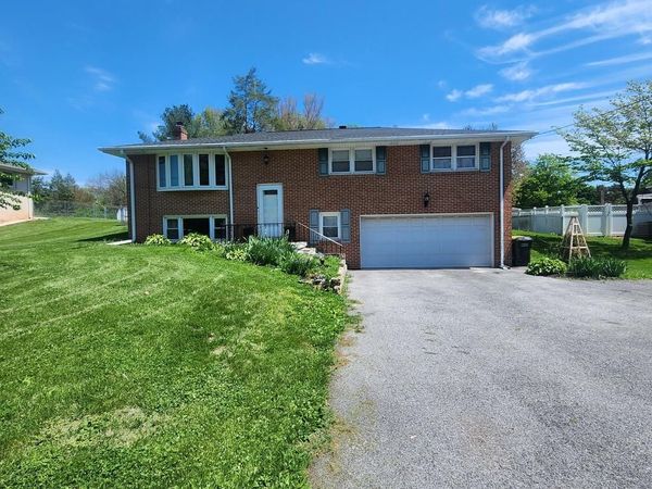 2029 DERRY ROAD , YORK, PA 17408