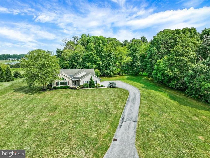4192 Evergreen Road, Felton, PA 17322 Main Photo