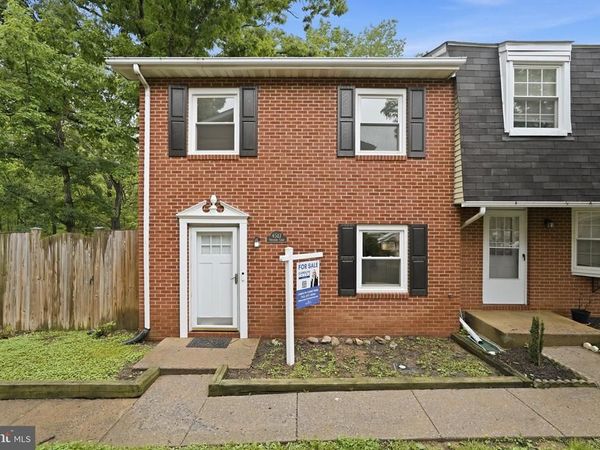 4517 APPLEDALE COURT, MARSHALL, VA 20115