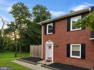 4517 APPLEDALE COURT, MARSHALL, VA 20115