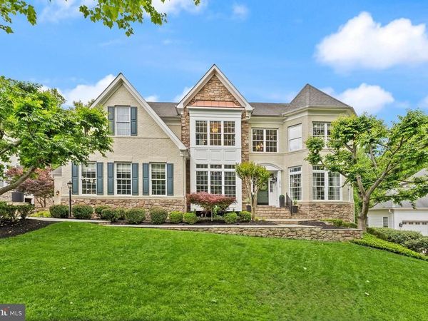 18919 CANOE LANDING COURT , LEESBURG, VA 20176
