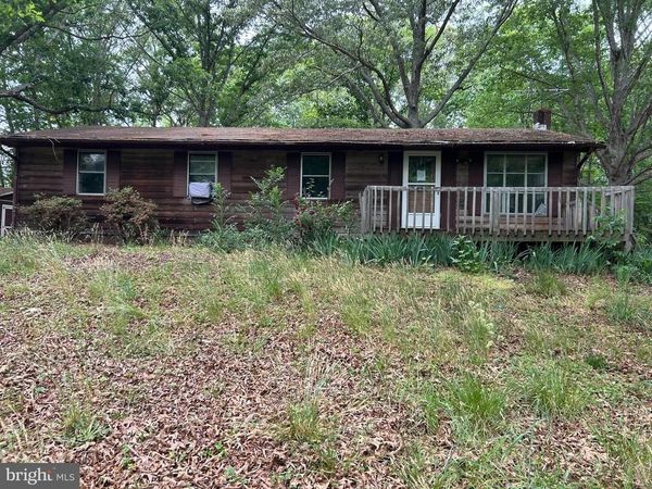 10057 KINGS, MONTROSS, VA 22520