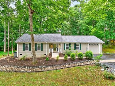75 RIVERSIDE DR, PALMYRA, VA 22963