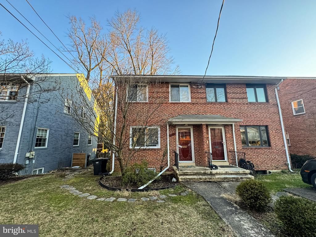 309 E Bellefonte Avenue , Unit 2, Alexandria, VA 22301 Main Photo