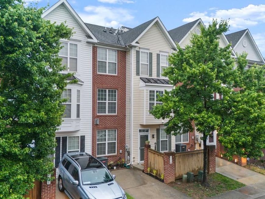 114 Featherstone Place, Frederick, MD 21702 Main Photo