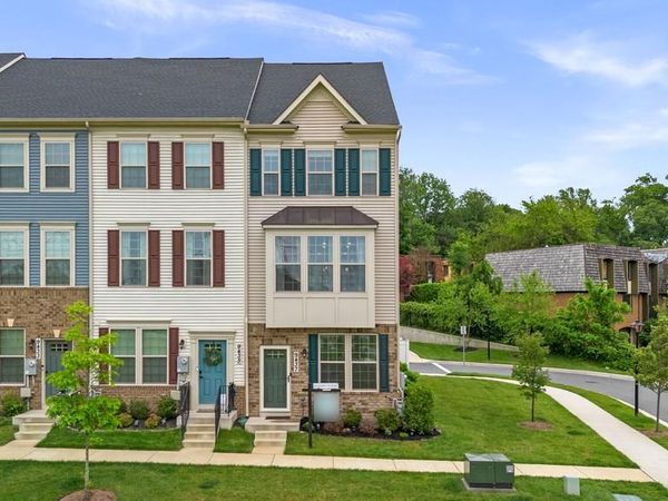 9437 OAK GROVE LANE, MONTGOMERY VILLAGE, MD 20886