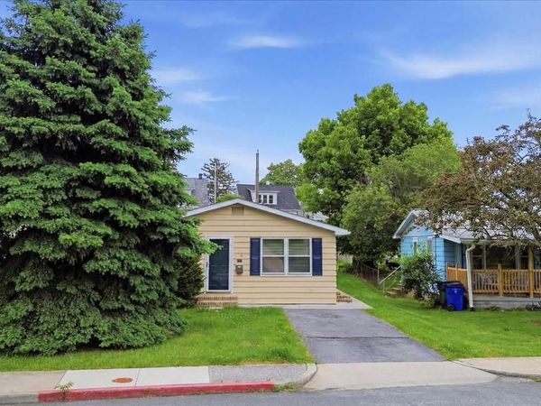 860 PINE STREET , HAGERSTOWN, MD 21740
