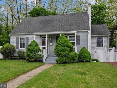 227 JEREMIAH AVENUE , HAMILTON, NJ 08610