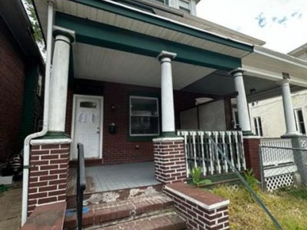 26 COLONIAL AVENUE , TRENTON, NJ 08618