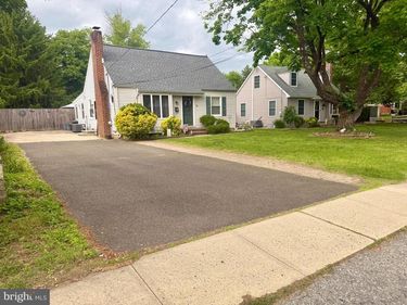 90 GRANDVIEW AVENUE , HAMILTON, NJ 08620