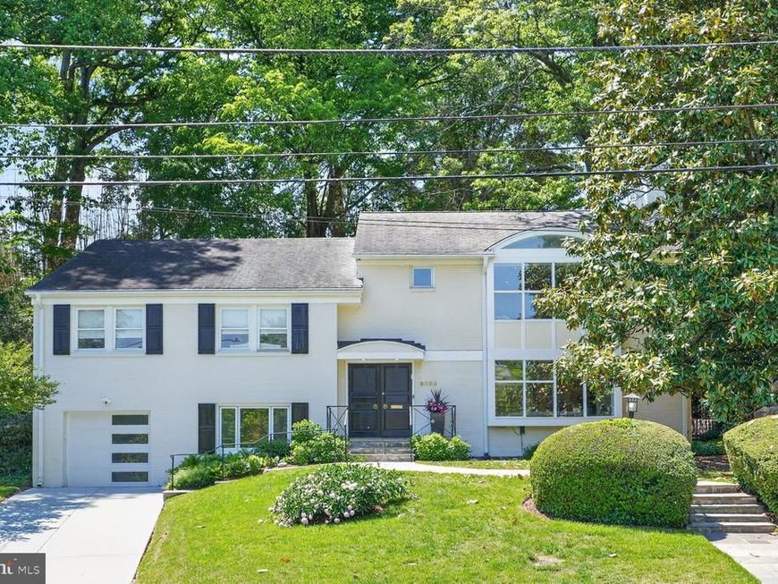 2828 Ellicott Street Nw, Washington, DC 20008 Main Photo