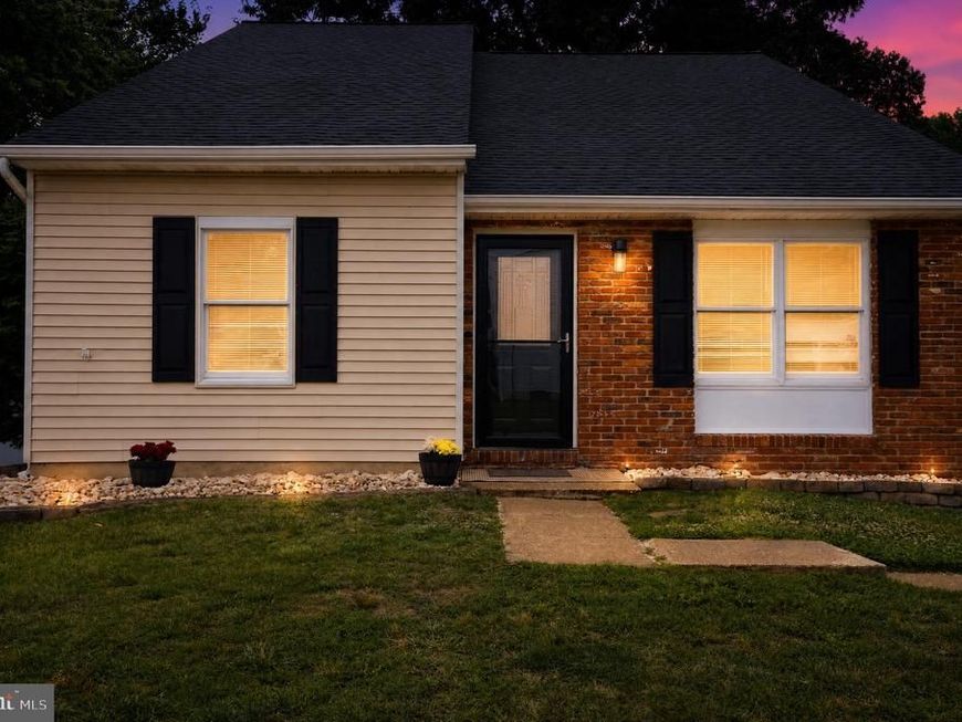 325 Double Eagle Drive, Linthicum Heights, MD 21090 Main Photo
