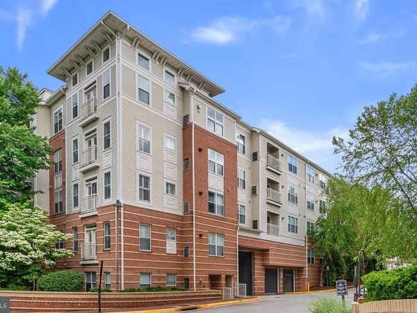 9480 VIRGINIA CENTER BOULEVARD , Unit 124, VIENNA, VA 22181