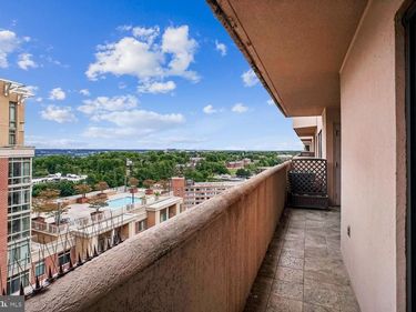 1301 N COURTHOUSE ROAD , Unit 1612, ARLINGTON, VA 22201