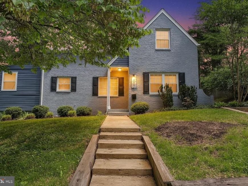 8407 Hartford Avenue, Silver Spring, MD 20910 Main Photo