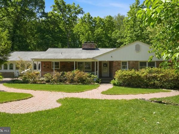 3917 MALCOLM COURT , ANNANDALE, VA 22003