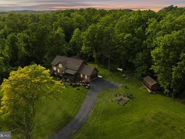 449 HOUSEMAN ROAD, PERKIOMENVILLE, PA 18074