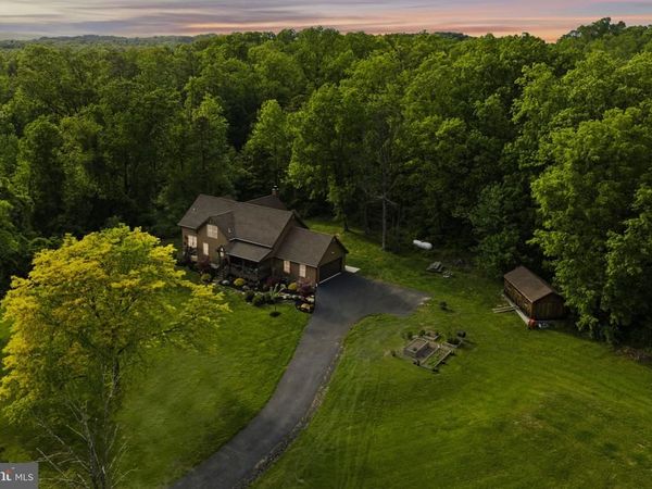 449 HOUSEMAN ROAD, PERKIOMENVILLE, PA 18074