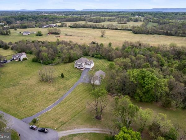 64 SUNFLOWER DRIVE, KEARNEYSVILLE, WV 25430
