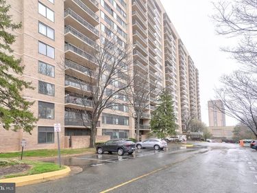 3713 S GEORGE MASON DRIVE , Unit 414 W, FALLS CHURCH, VA 22041