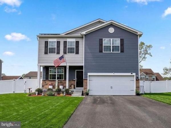 9 LOOKOUT AVENUE, BARNEGAT, NJ 08005