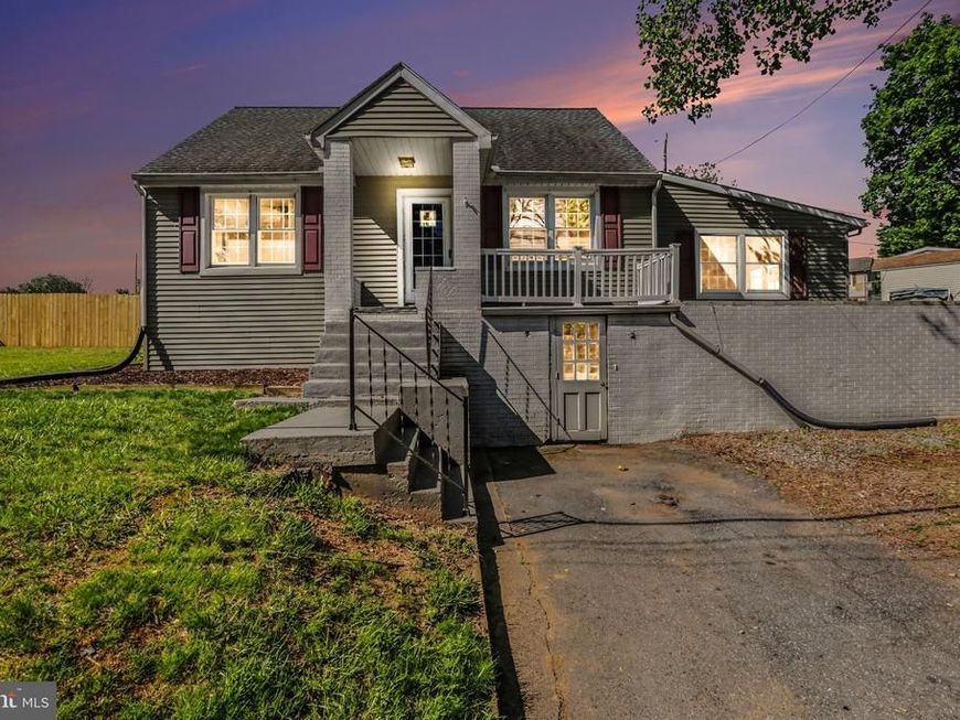 214 N Railroad Street , Hummelstown, PA 17036 Main Photo