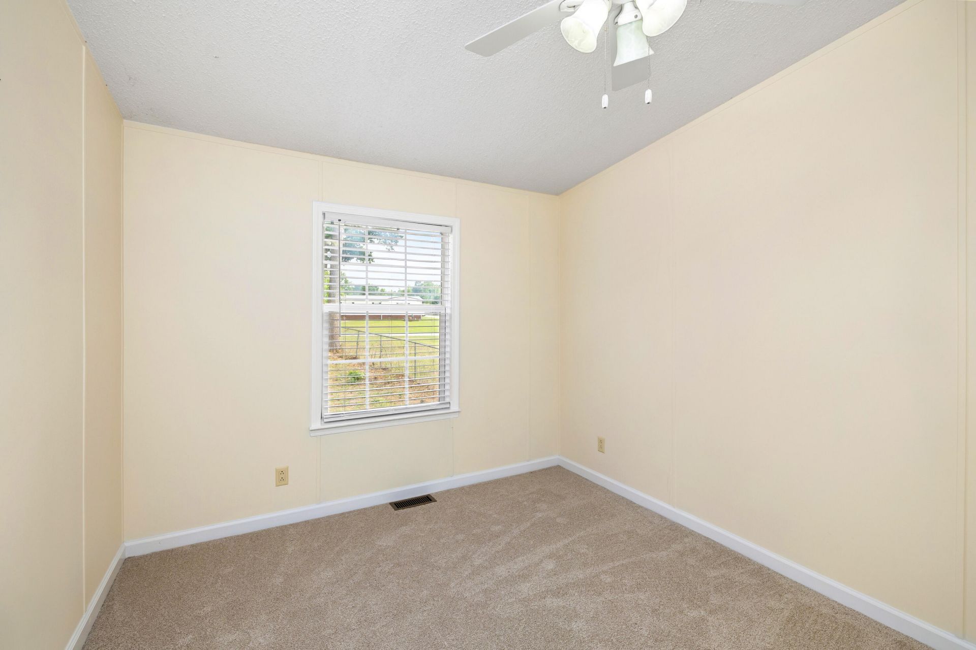 1057 Limerick Lane Photo 31