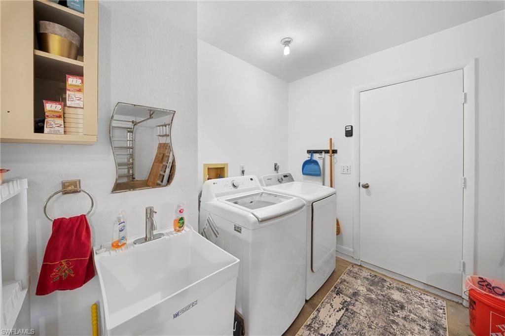 19101 Pine Run Ln, Fort Myers, FL 33967 Photo