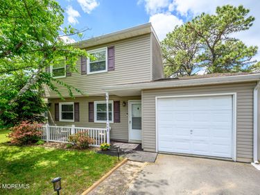 548 Michigan Avenue, Brick, NJ 08724