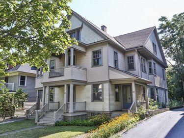 294 Laburnam Crescent , Rochester, NY 14607