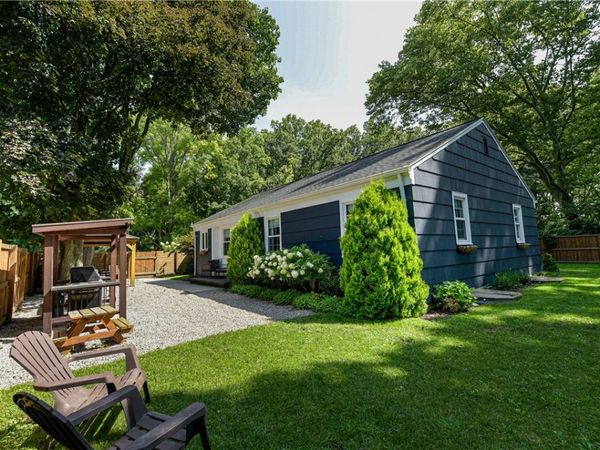 23 French Road , Rochester, NY 14618