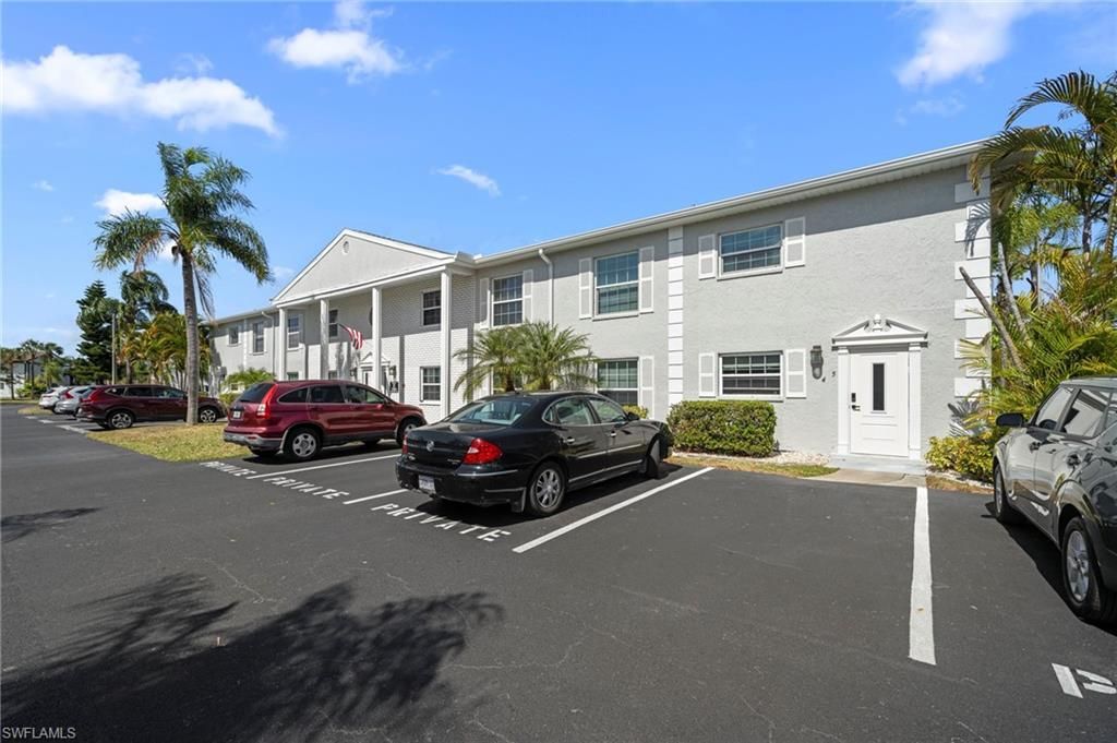 7068 Nantucket Cir , Unit 7, North Fort Myers, FL 33917 Photo