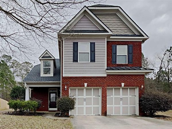 14 Stone Court , Newnan, GA 30265
