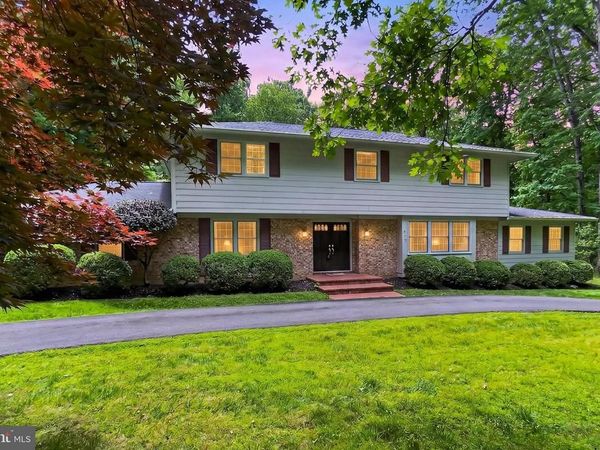 9507 ARNON CHAPEL ROAD , GREAT FALLS, VA 22066