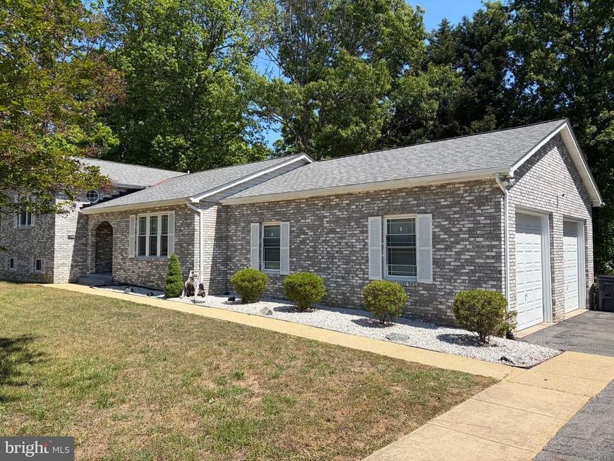 11586 Winnebago Lane, Lusby, MD 20657 Main Photo