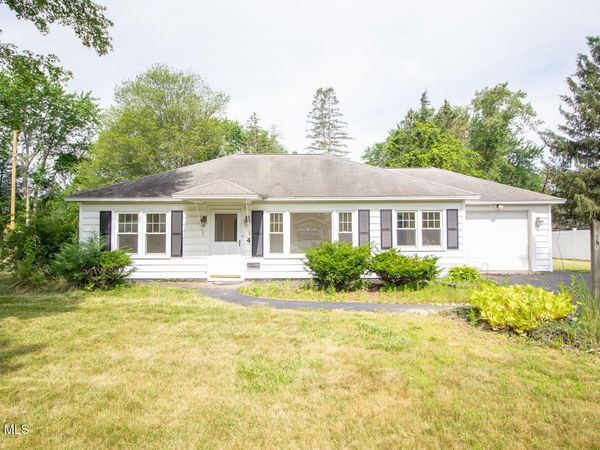 4 Weiser Street, Glenmont, NY 12077