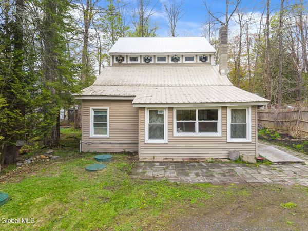 142 1st Avenue, Caroga Lake, NY 12032