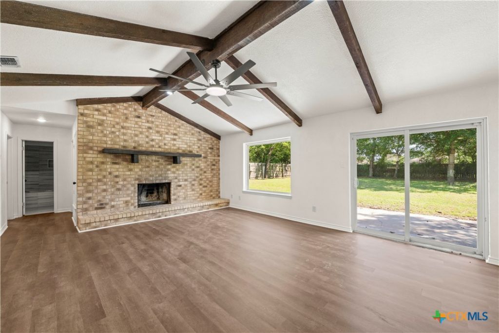195 Woodland Trail, Belton, TX 76513 Main Photo