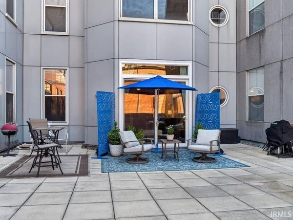 113 W Wayne Street, Unit 212, Fort Wayne, IN 46802