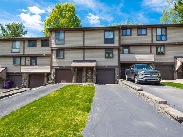 131 Lebeouf Dr , New Kensington, PA 15068
