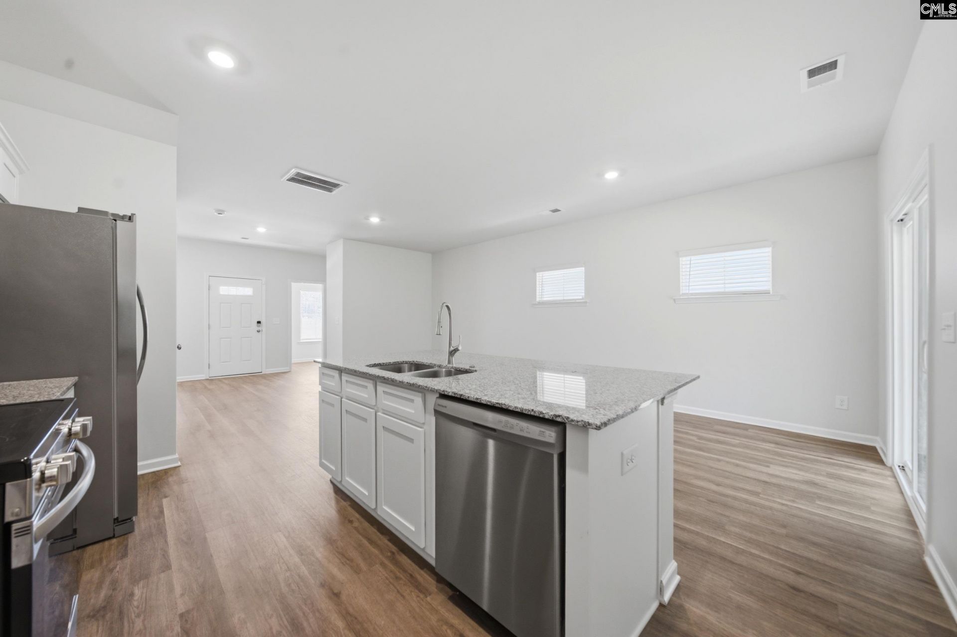 828 Yellow Swan Lane  Photo 8