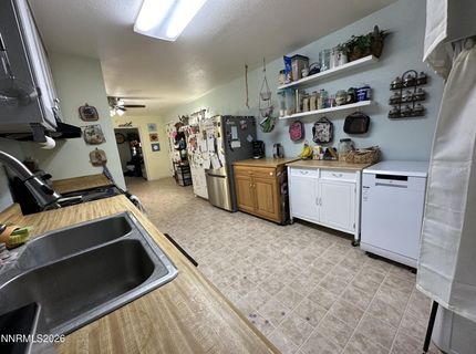 21 Cardon Lane, Yerington, NV 89447 Photo