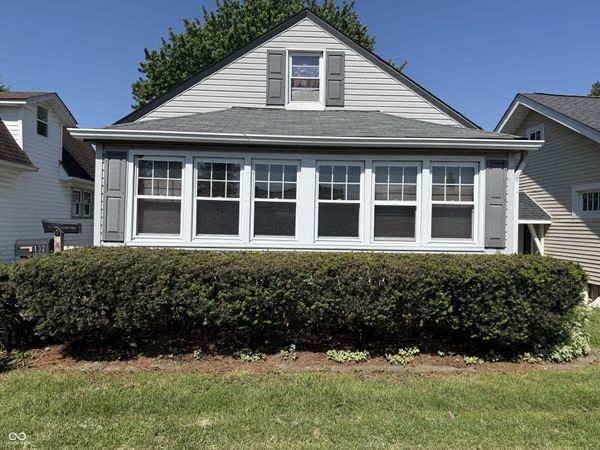 132 S 10th Avenue , Beech Grove, IN 46107