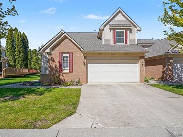 6076 Evergreen Lane, Grand Blanc Twp, MI 48439